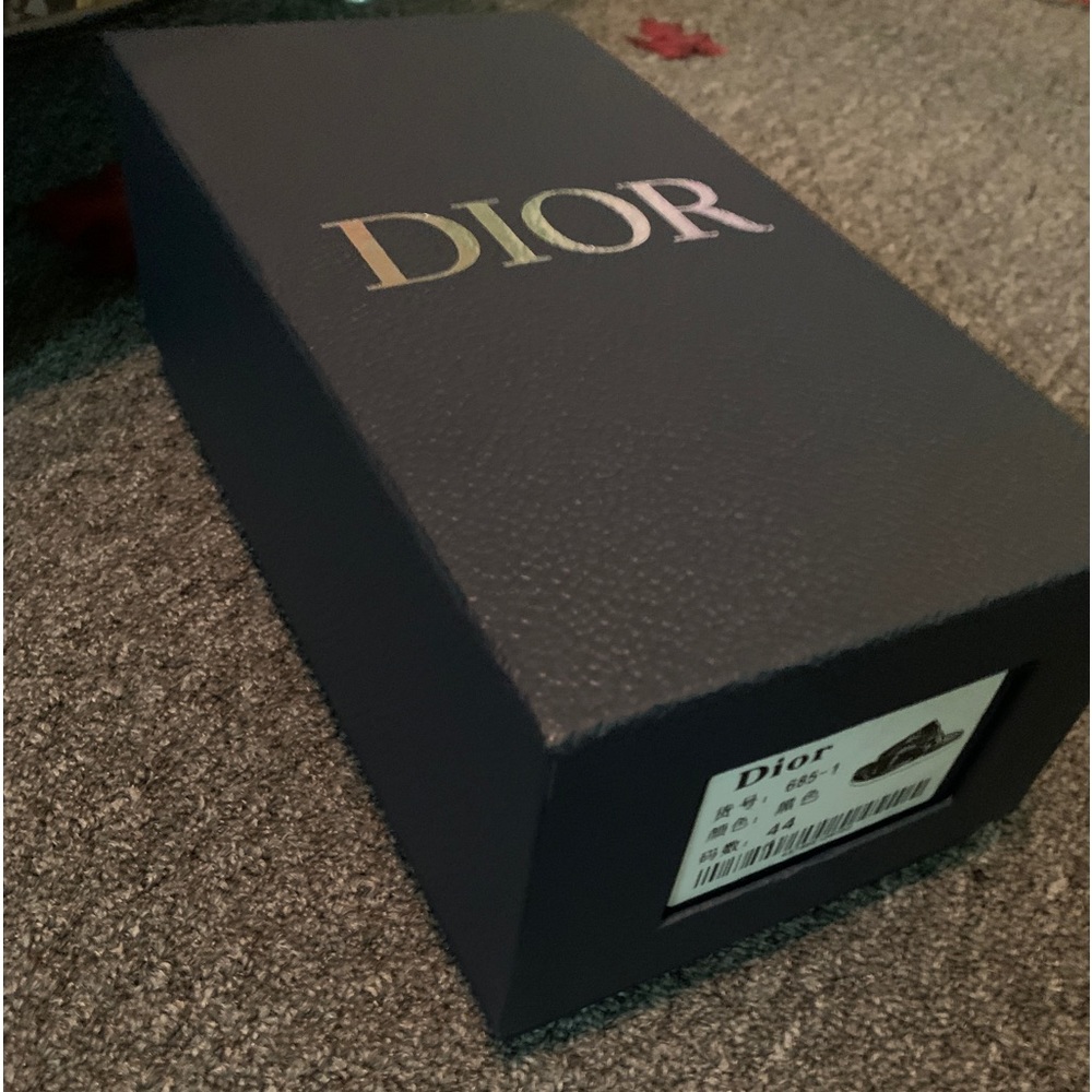 Dior alpha slides